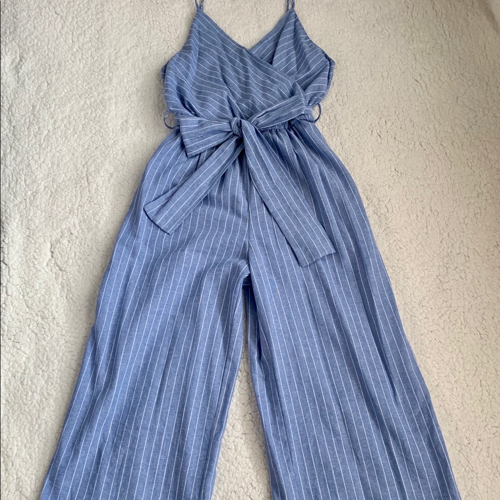 Sienna Sky Women’s Blue Sleeveless Jumpsuit Size M